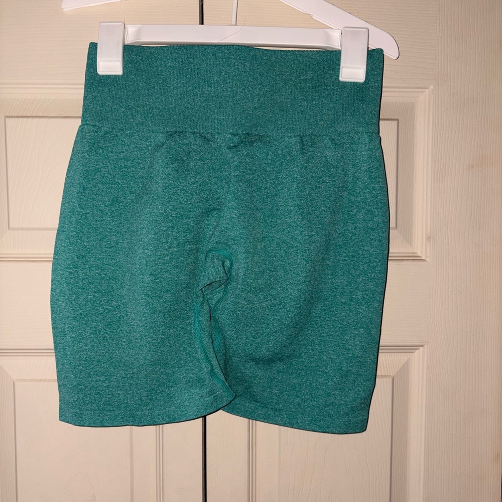 NVGTN Turquoise Scrunch Seamless Shorts